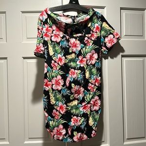 Doggie Hawaiian shirt for extra large dog.